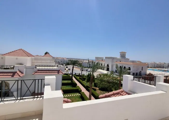 Modern With A Private Specious Roof *